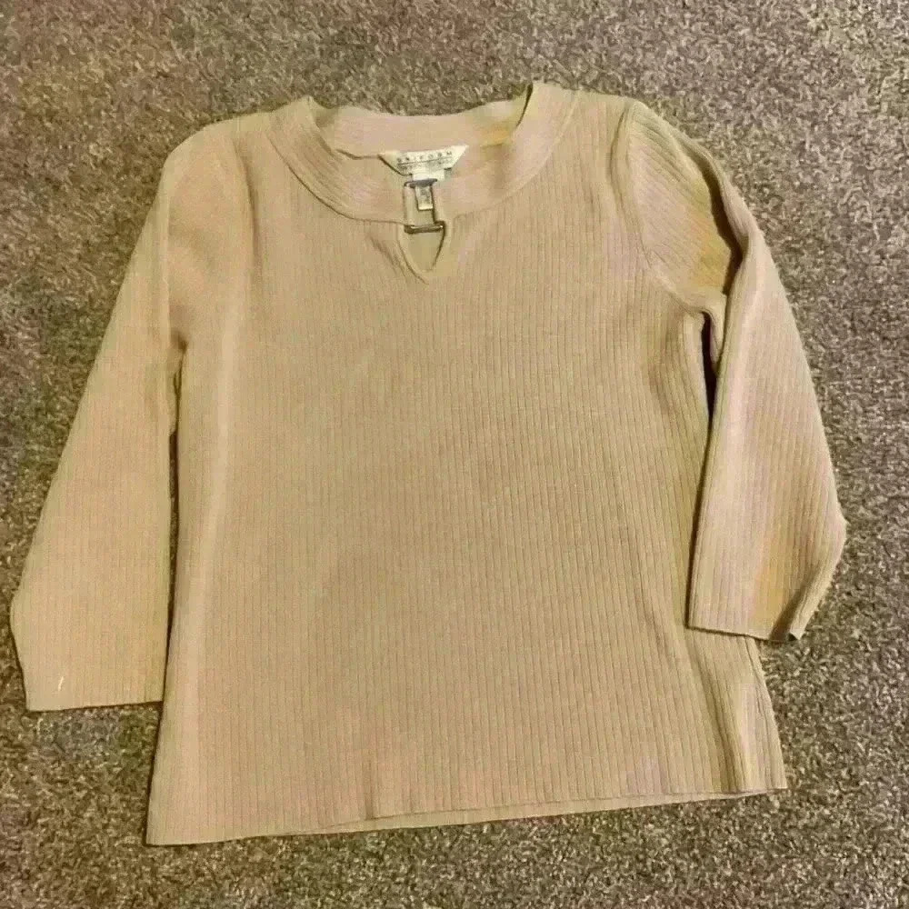 Uniform John Paul Richard tan silk blend sweater